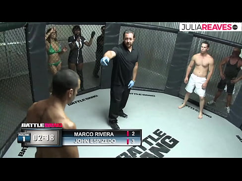 ❤️ Ultimate Fighter fucks tifla numru dritt wara ġlieda fiċ-ċirku Super sess lilna ❌❤