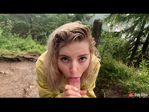 ❤️ Tifla tibla' sperma wara blowjob pubbliku - Eva Elfi Super sess lilna ❌❤